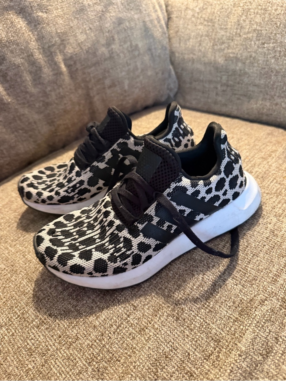 Adidas swift Women’s Black and White Leopard Knit Sneakers - Lightweight Comfort